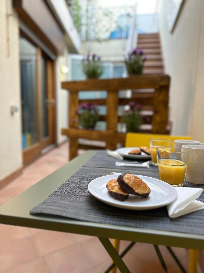 Chic Apartment Beach Mataró Екстериор снимка