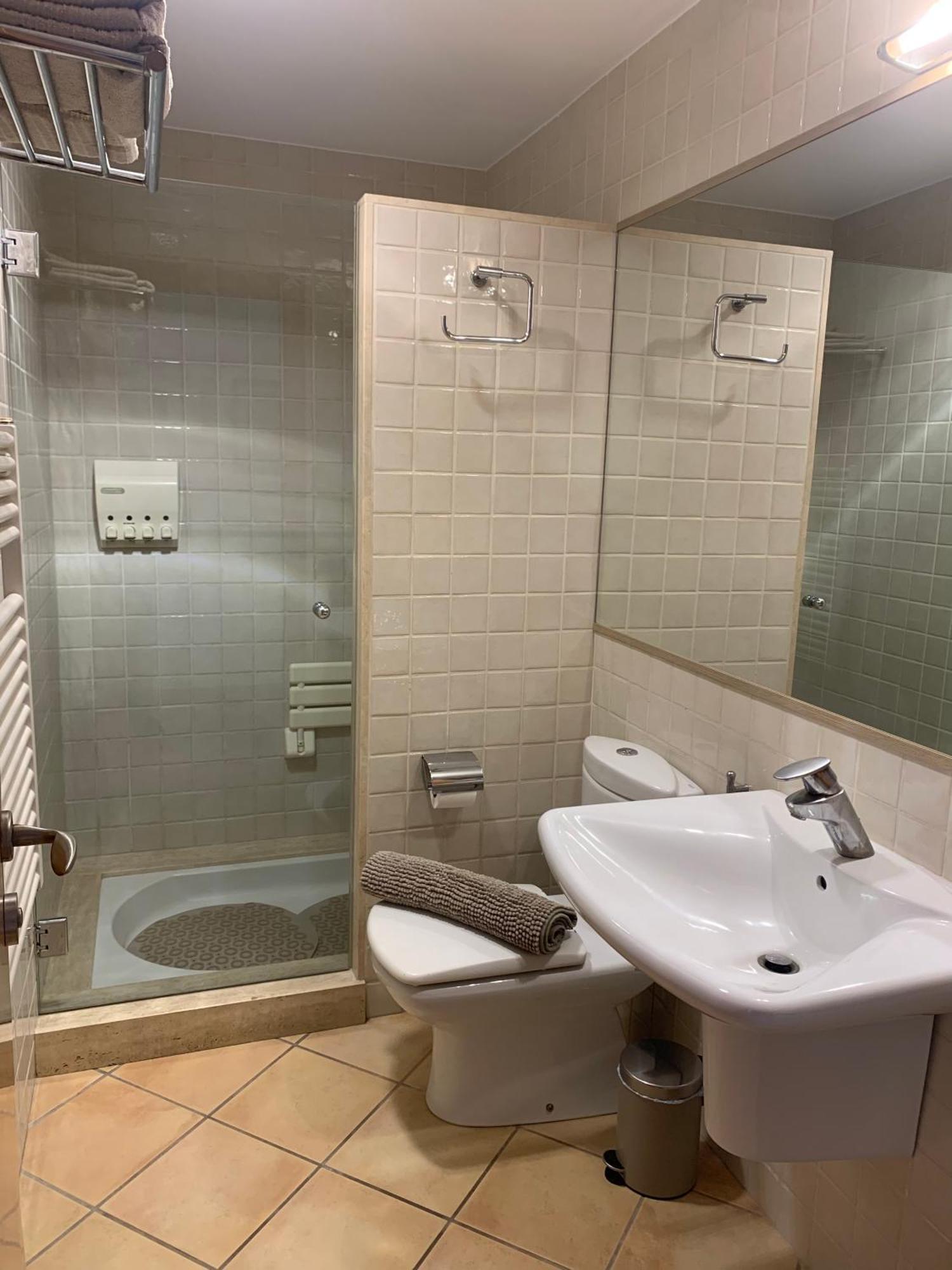 Chic Apartment Beach Mataró Екстериор снимка